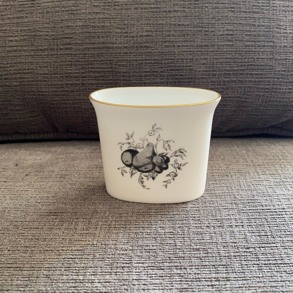 Vintage 1960’s Royal Worcester Black Delecta China Cigarette Holder Gold Trim